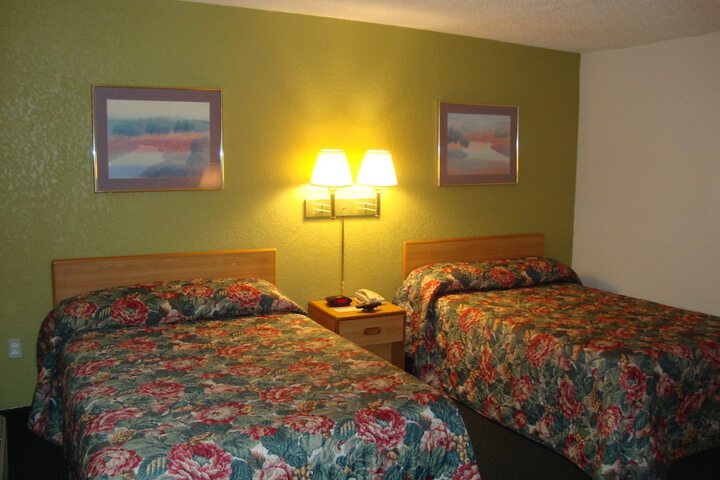 Room 11 of 26