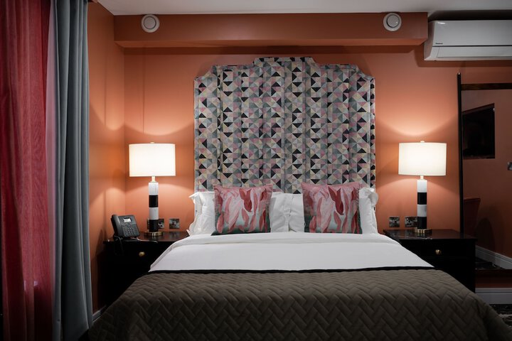 Room 7 of 55