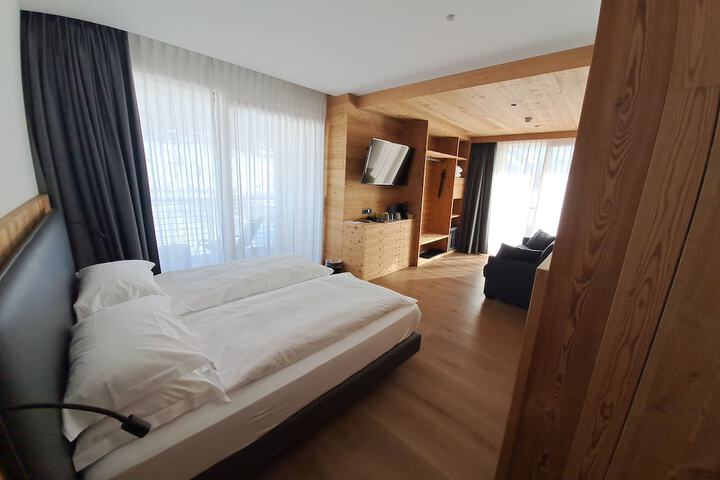 Room 31 of 127