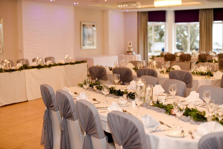 Banquet hall