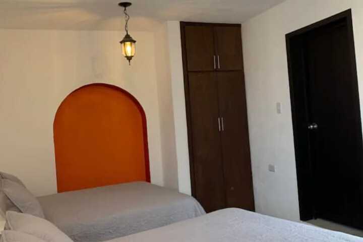 Room 20 of 34