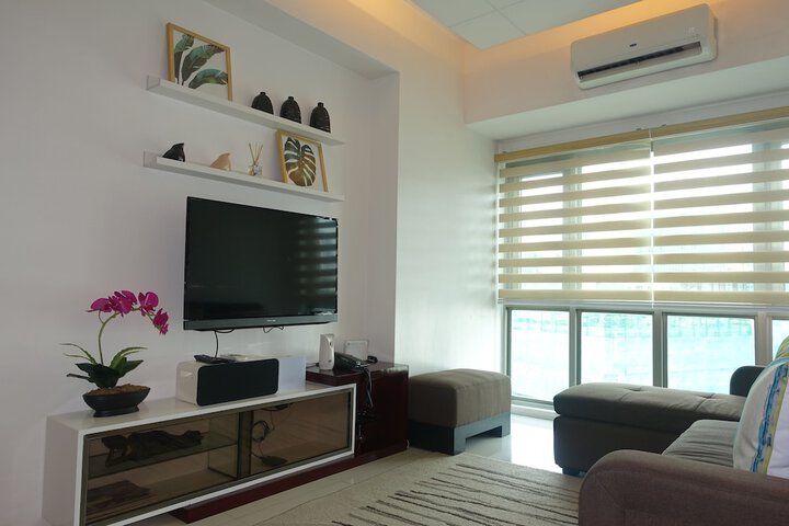 Room 19 of 90
