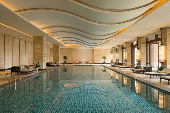 Pool 38 of 90