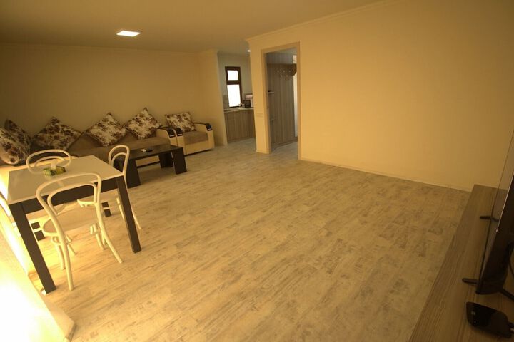 Room 48 of 117