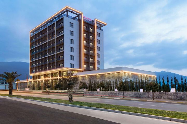 Exterior of Ramada by Wyndham Tire
