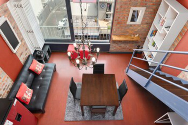 Room 14 of 36