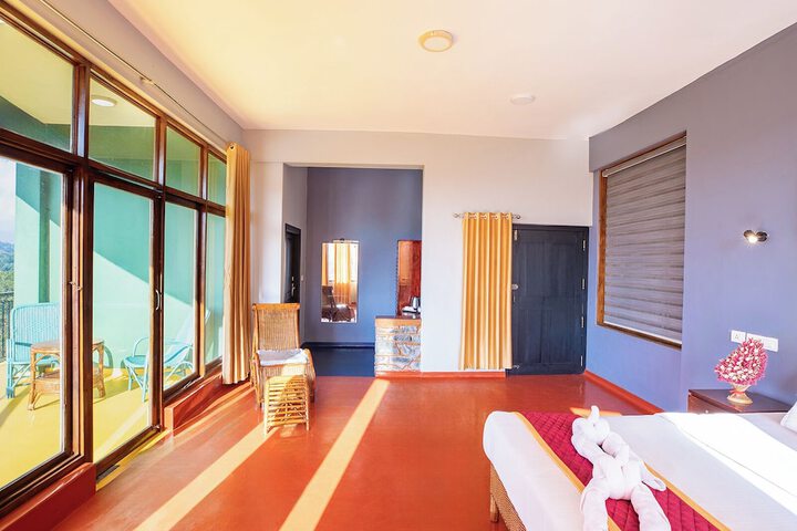 Room 15 of 51