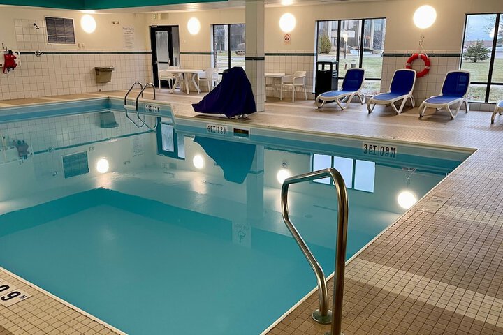 Pools & Facilities