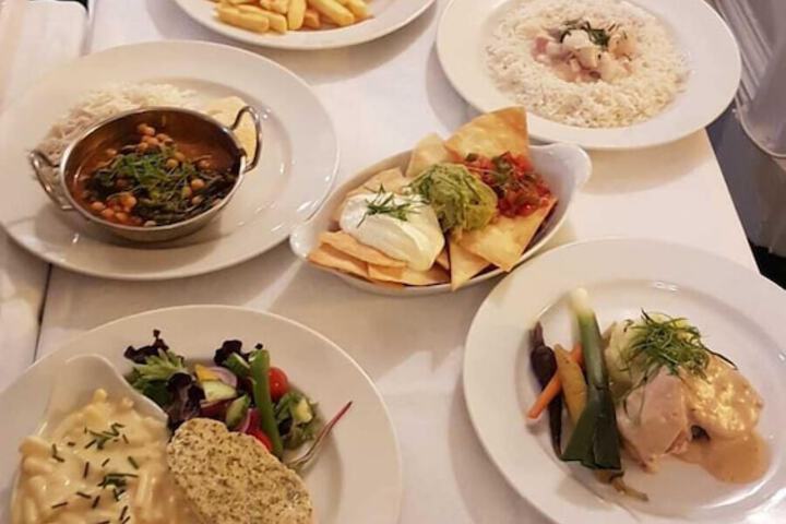 Dining Photos