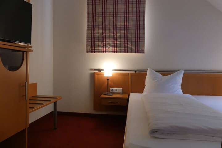 Room 12 of 55