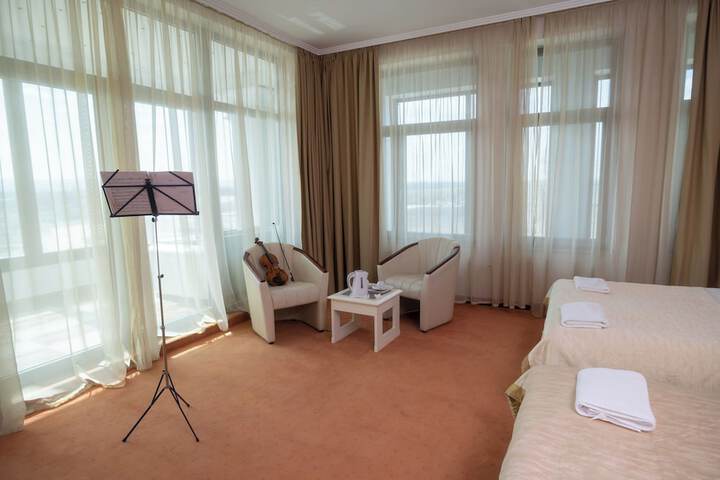 Room 55 of 93