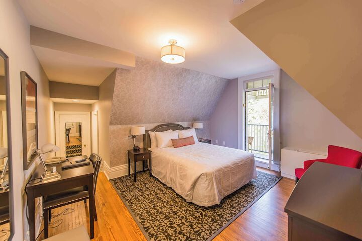 Room 12 of 75