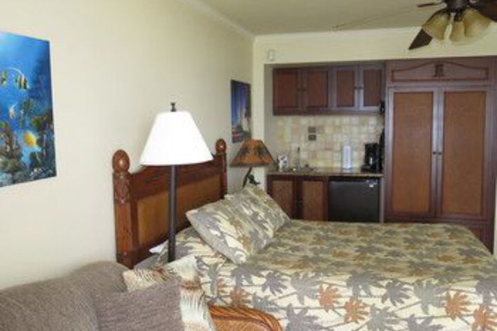 Room 141 of 268