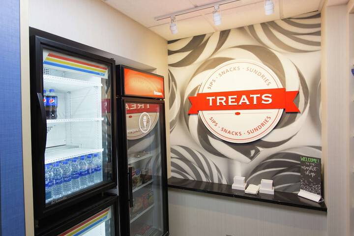 Snack bar