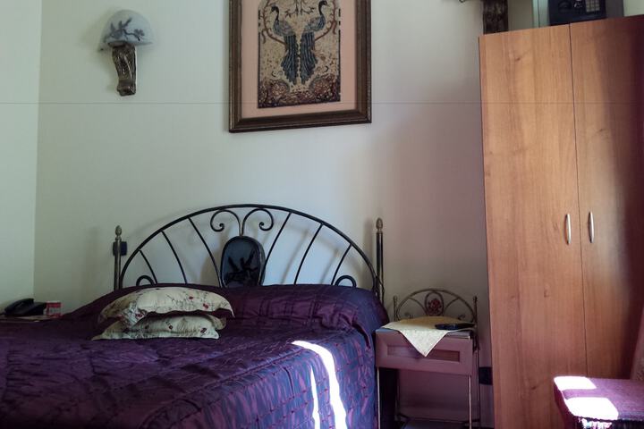 Room 20 of 39
