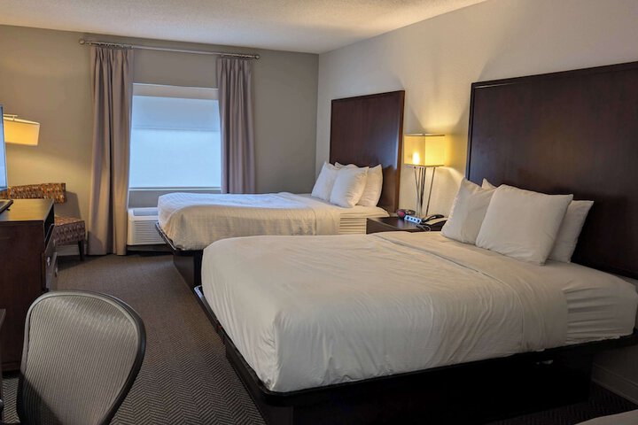 Room 14 of 22