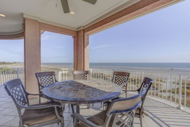 Terrace/Patio 2 of 49