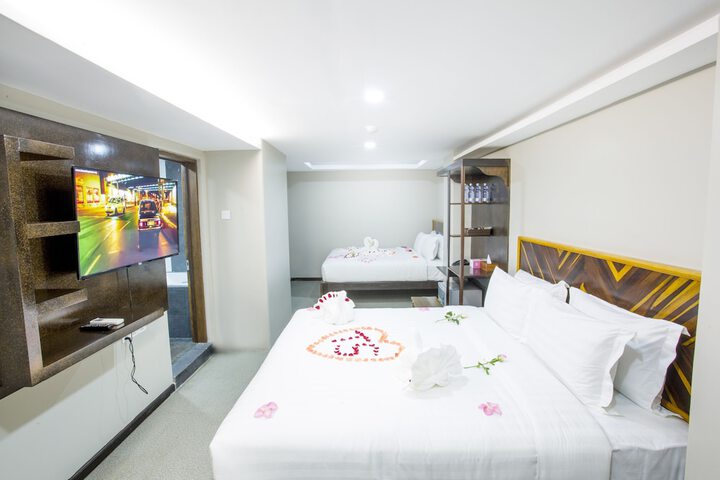 Room 18 of 57