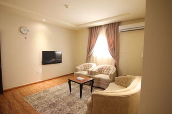 Room 17 of 19