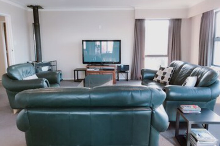 Room 21 of 38