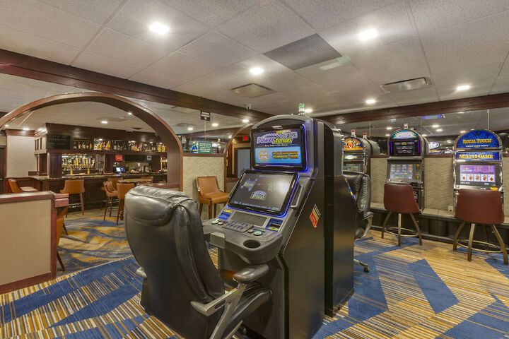 Entertainment 31 of 45