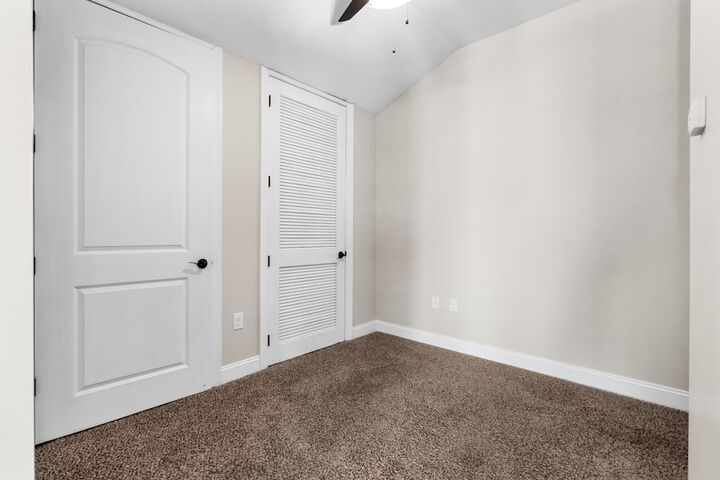 Room 19 of 197