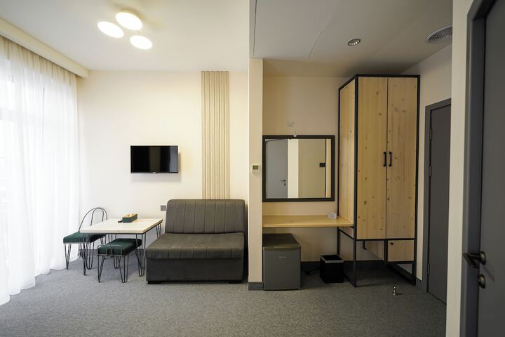 Room 78 of 209