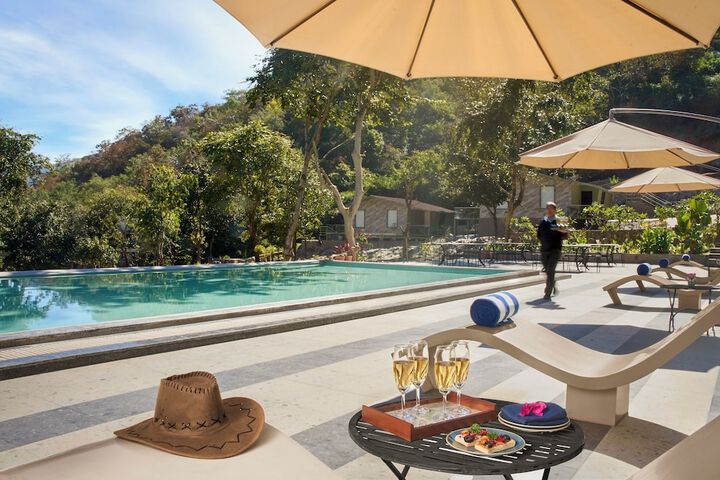 Pool 22 of 46