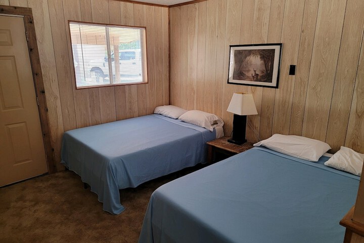Room 112 of 125