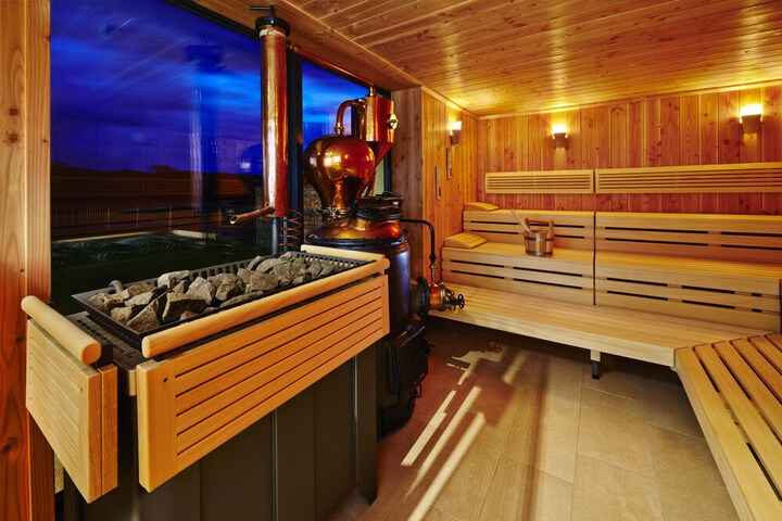Spa 47 of 65