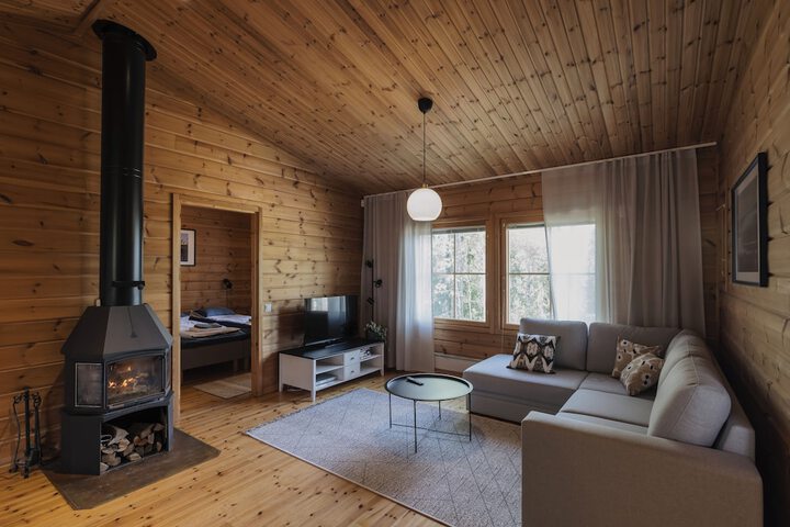 Room 3 of 19