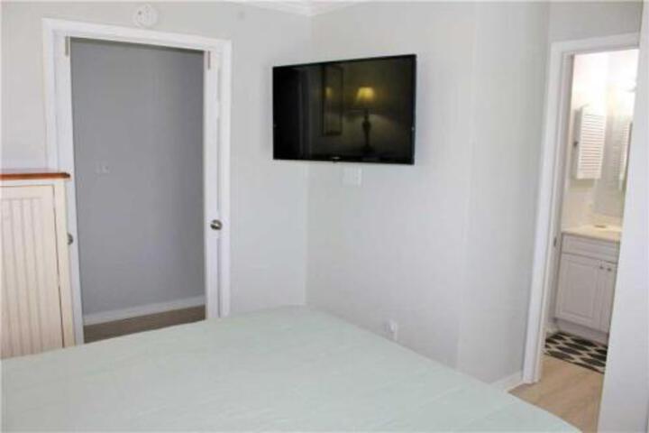 Summer Breeze Condominium 212 in Destin, FL