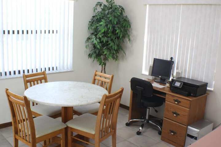 Room 5 of 13