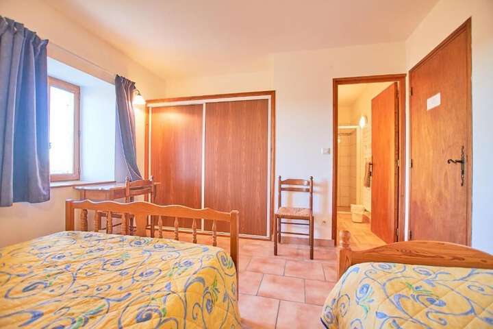 Room 2 of 54