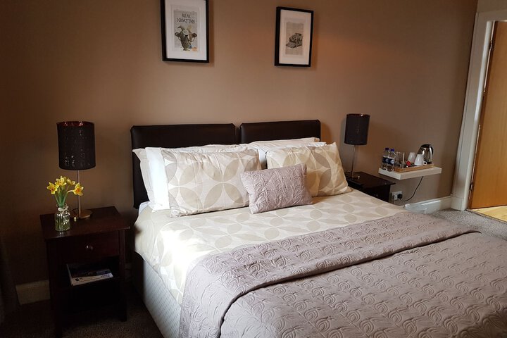 Room 2 of 59