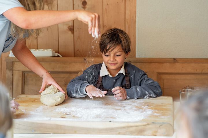 Childrens Activities 59 of 90