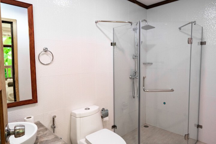Room 14 of 23