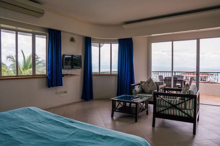Room 29 of 65