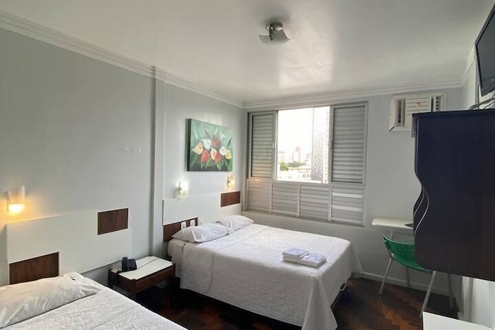 Room 16 of 30