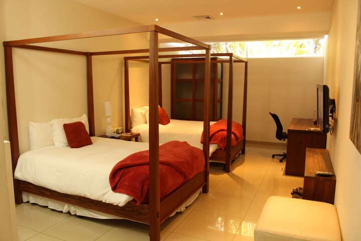 Room 15 of 85