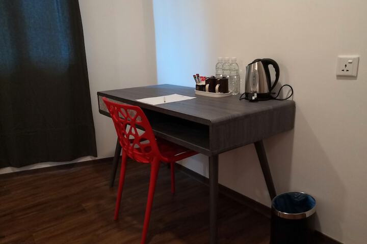 Room 31 of 46
