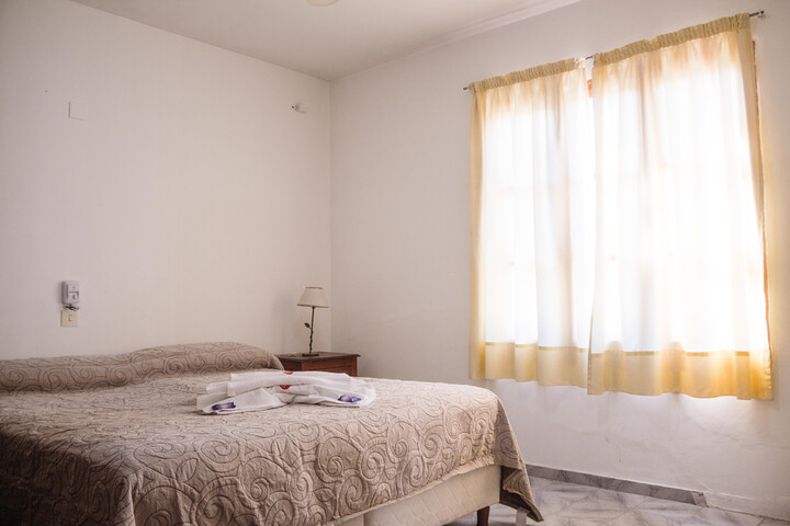 Room 10 of 48