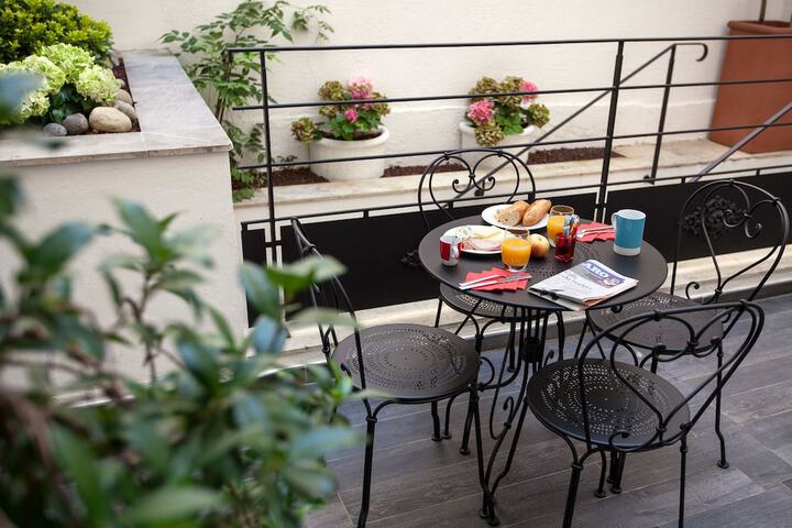 Terrace/Patio 23 of 40