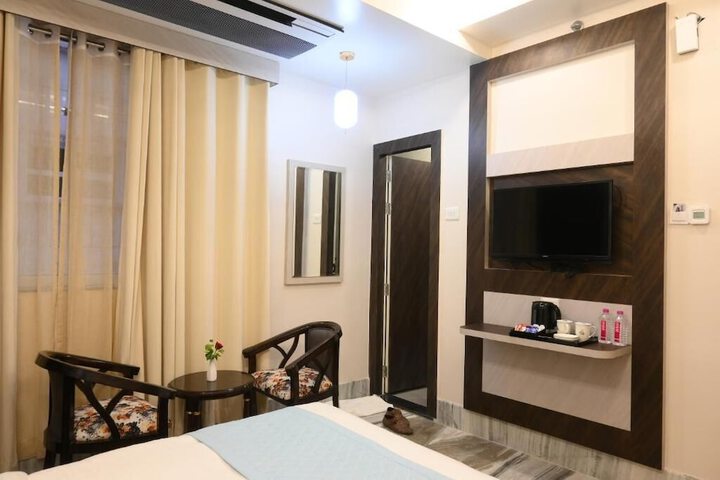 Room 20 of 53