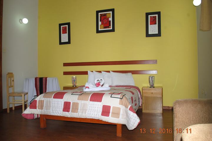 Room 6 of 15