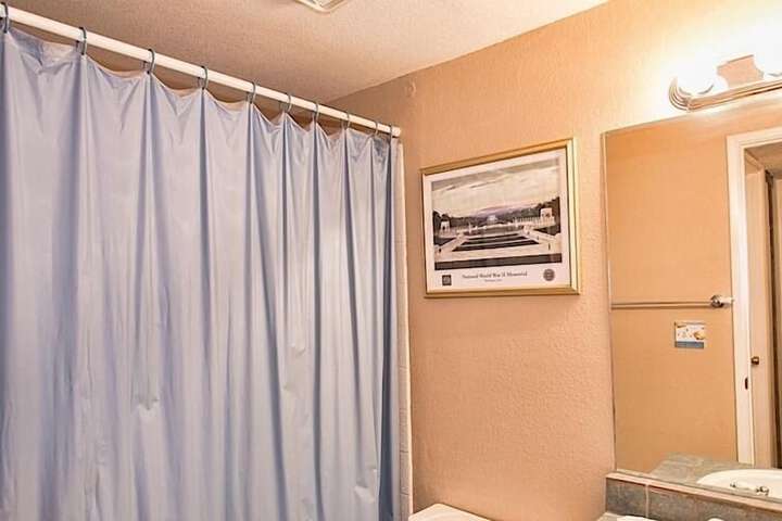 Room 14 of 19