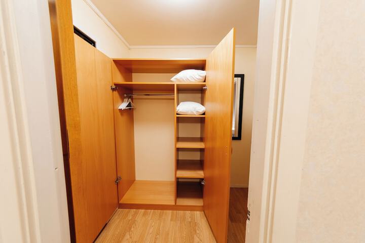 Room 91 of 199