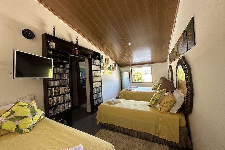 Room 27 of 180