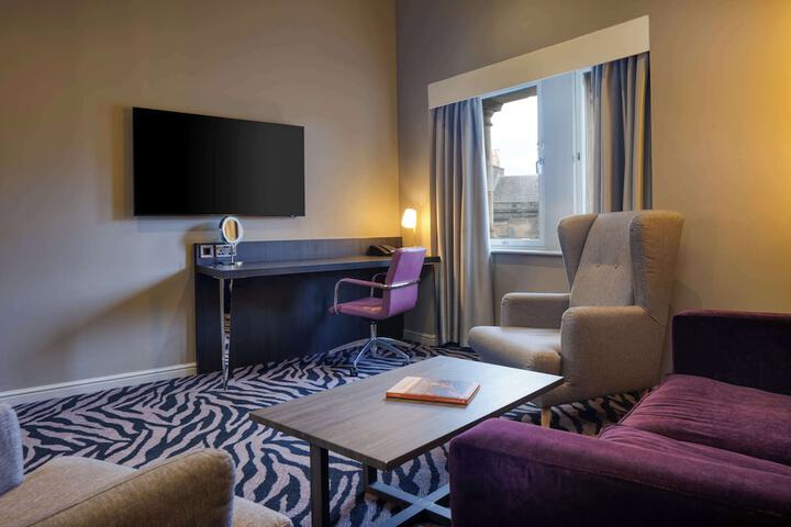 Room 45 of 113