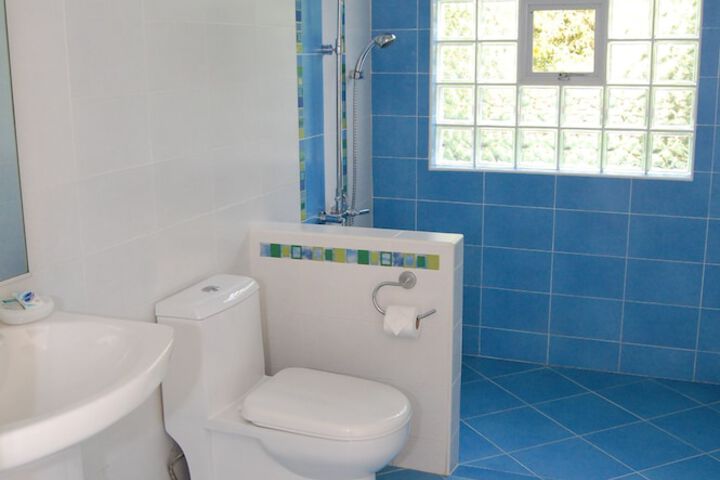 Room 35 of 65